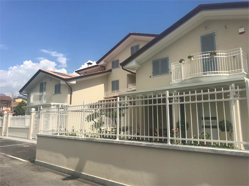 La Lunense Immobiliare Marina Di Carrara Nuove Costruzioni